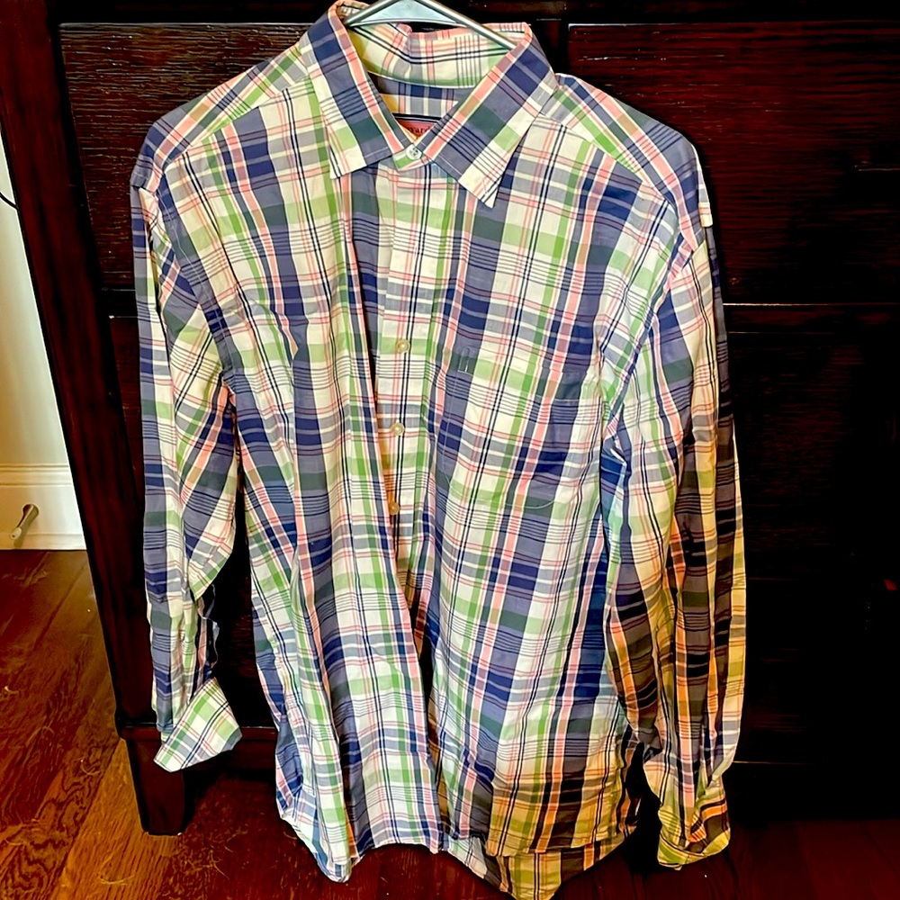 Vineyard vines button up large
